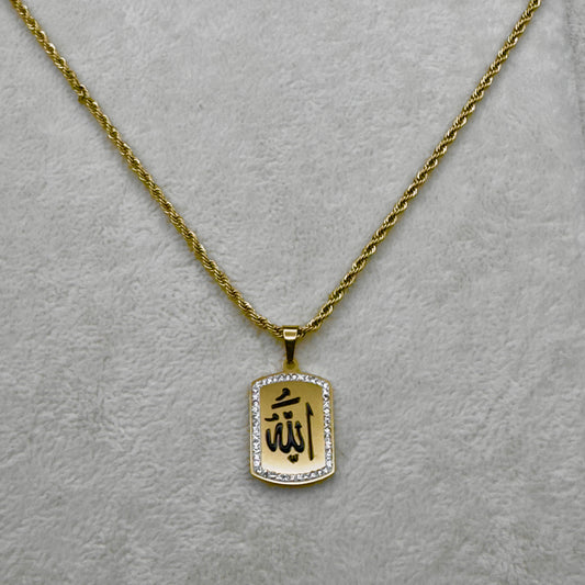 Halskette mit Allah-Anhänger in Gold – Arabisches Design