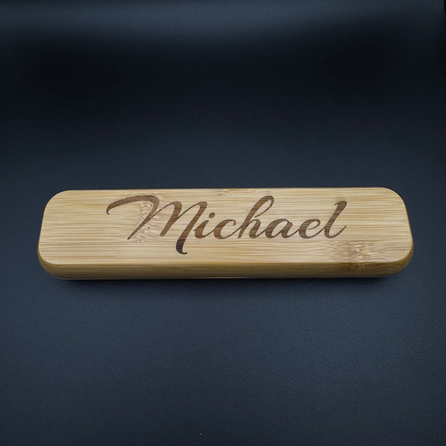 Kugelschreiber aus Bambus mit Gravur in Geschenkbox - Personalisierbar