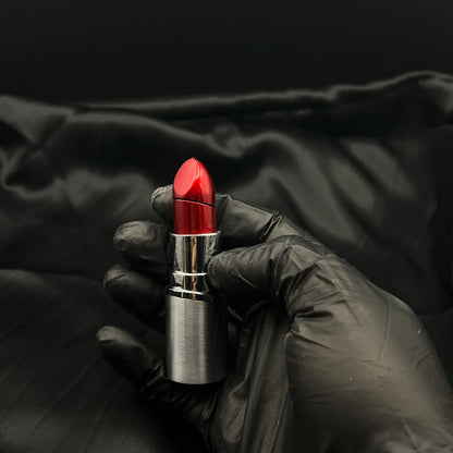 Lippenstift Feuerzeug